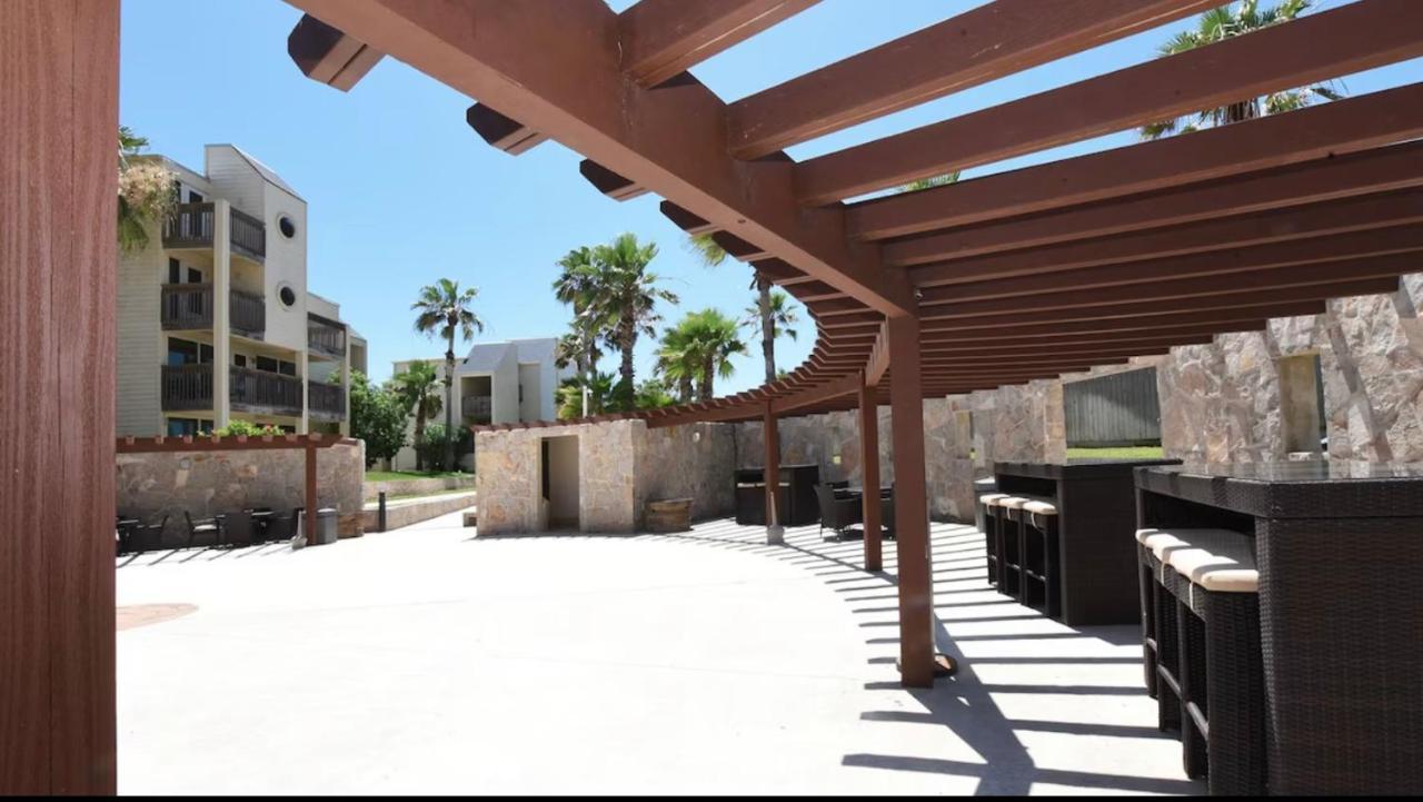 Upscale Modern Villa Private W Terrace In Bahia Mar Beachfront Resort, Heated Pool! South Padre Island Exterior foto